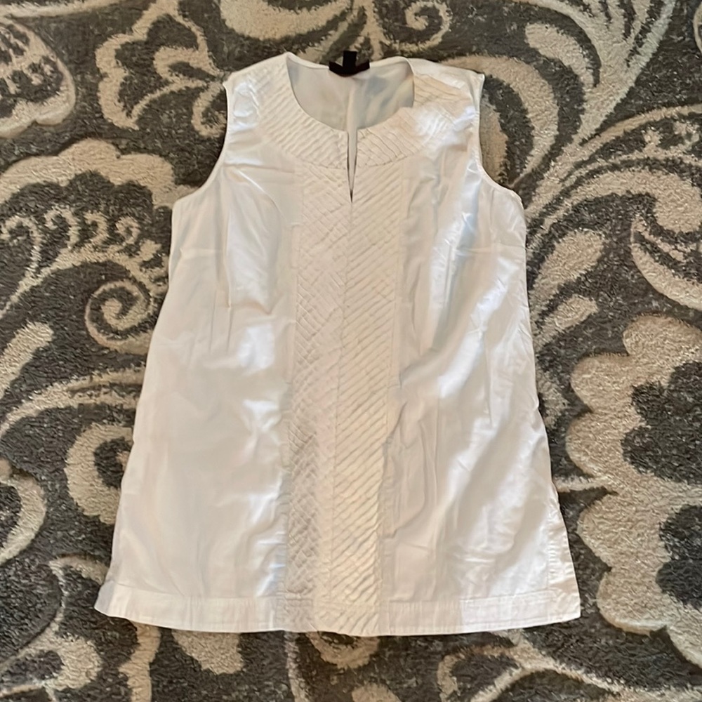 retro vintage style  White top ✨⚜️
